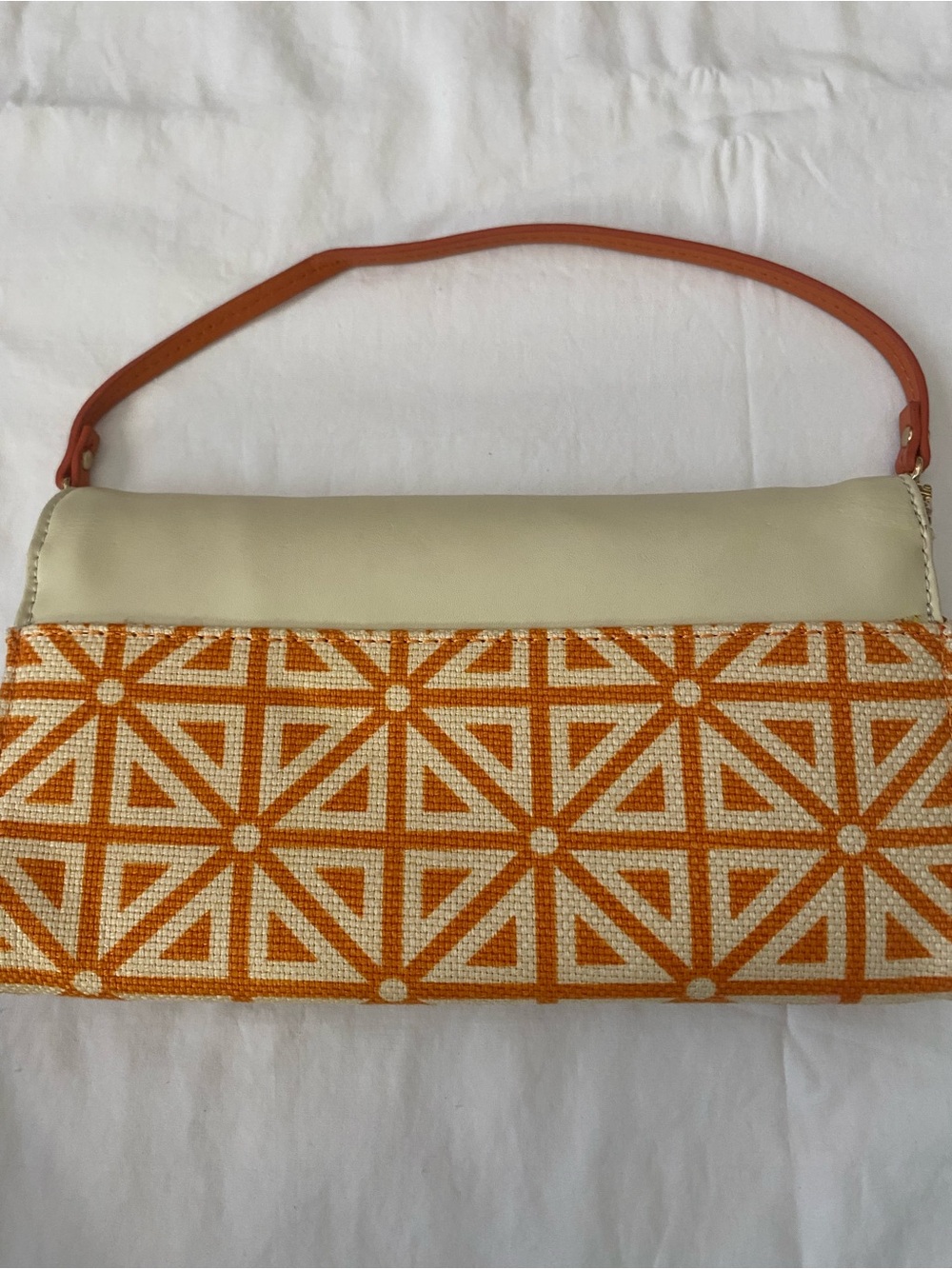 Spartina 449 Cream and Orange Geometric Wristlet - Picture 3 of 16